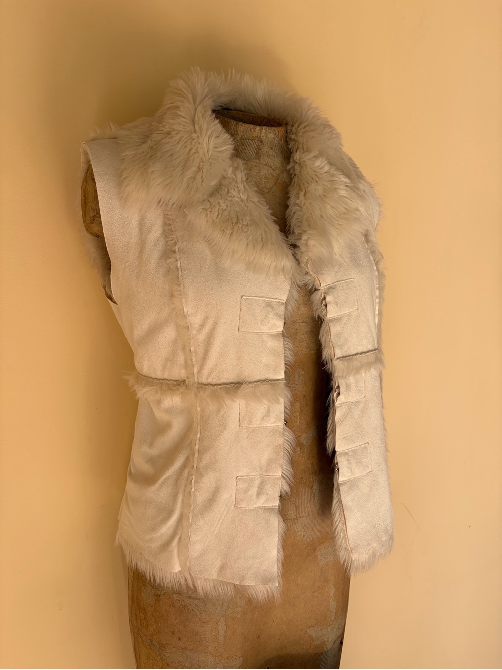 VTG Y2K Faux Suede Fur Vest Boho